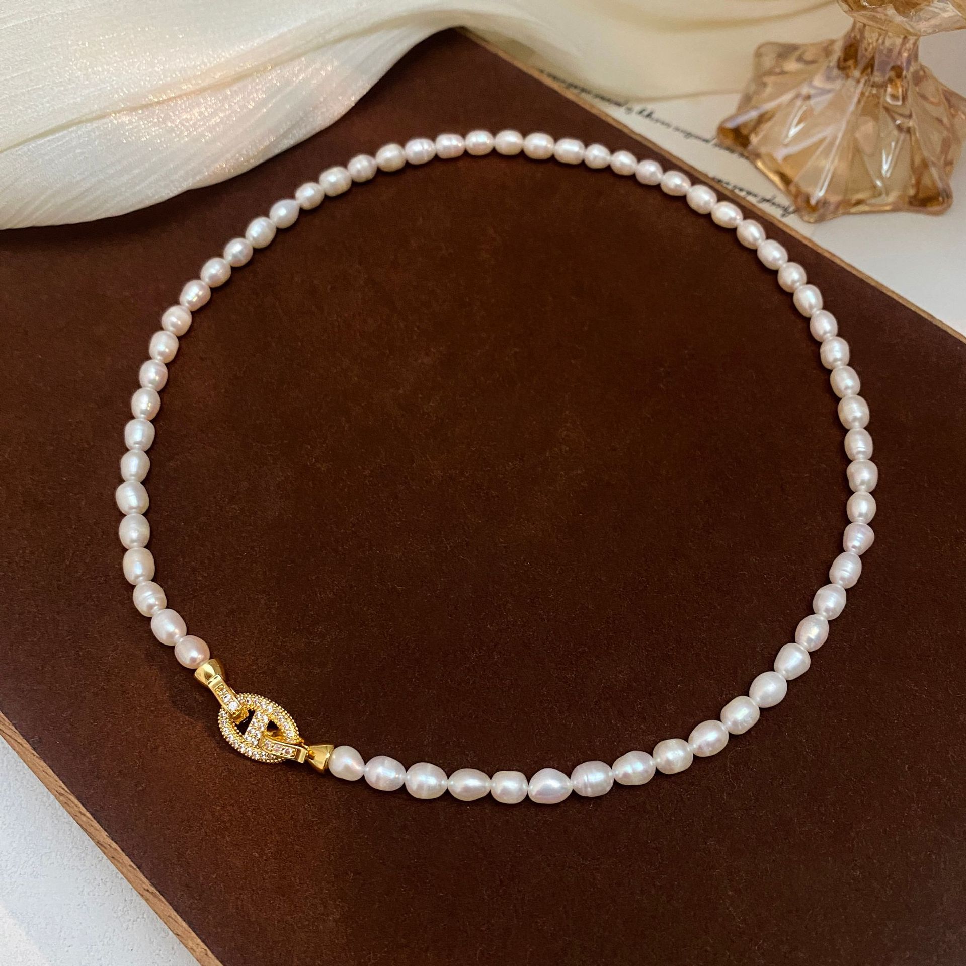 Высокое качество, модный блест – обзор и цена Pearl Trim Chain